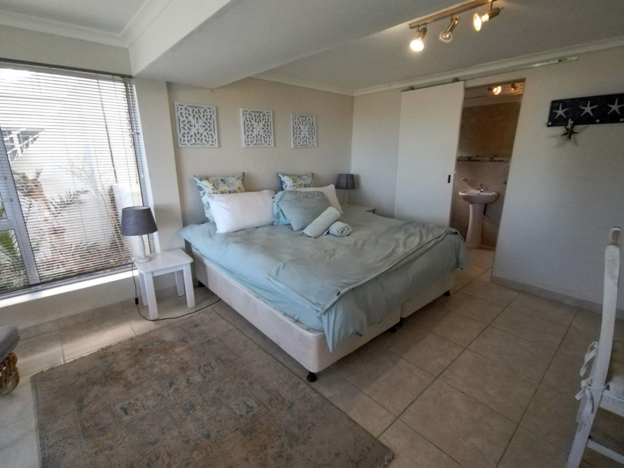 9 Bedroom Property for Sale in Ferreira Town Eastern Cape